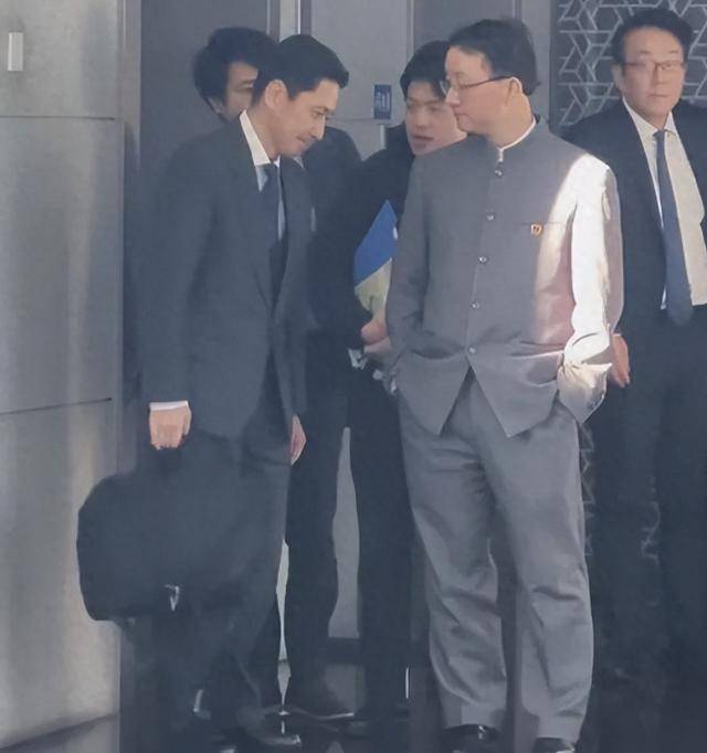 皇冠信用盘
_日本正式宣布皇冠信用盘
，拒绝道歉并加速备战！结防科四大战区发声，高市准备好了吗