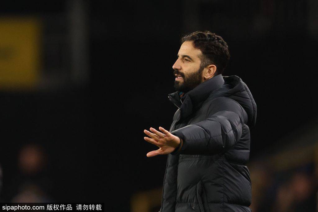 新2手机网站_2700万用1年！曼联950万镑强挖阿莫林新2手机网站，解雇还要付1000万剩余薪水